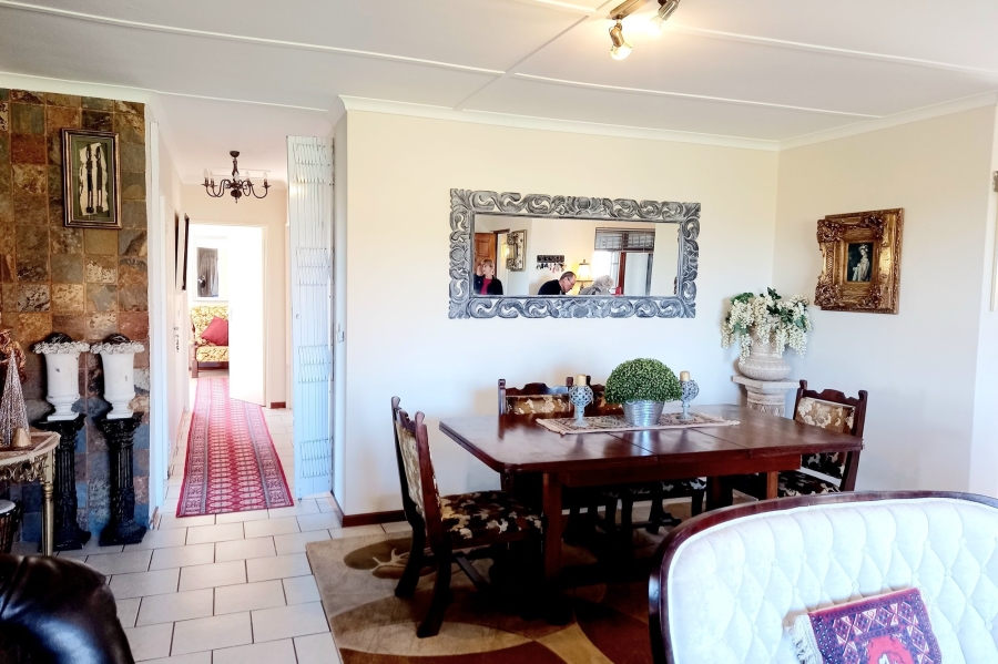 3 Bedroom Property for Sale in Vredenburg Western Cape
